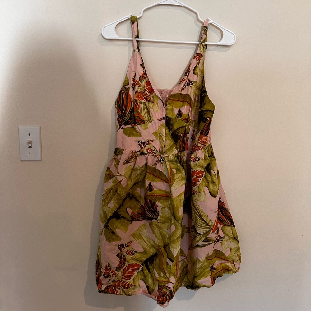 3/$30 ✨ Floral Pink and Green Sundress